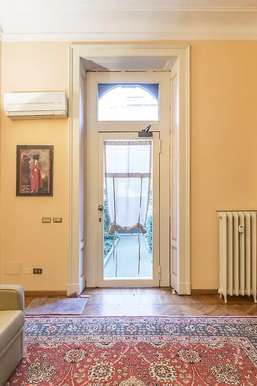 Garden Studio In Milan Hotel