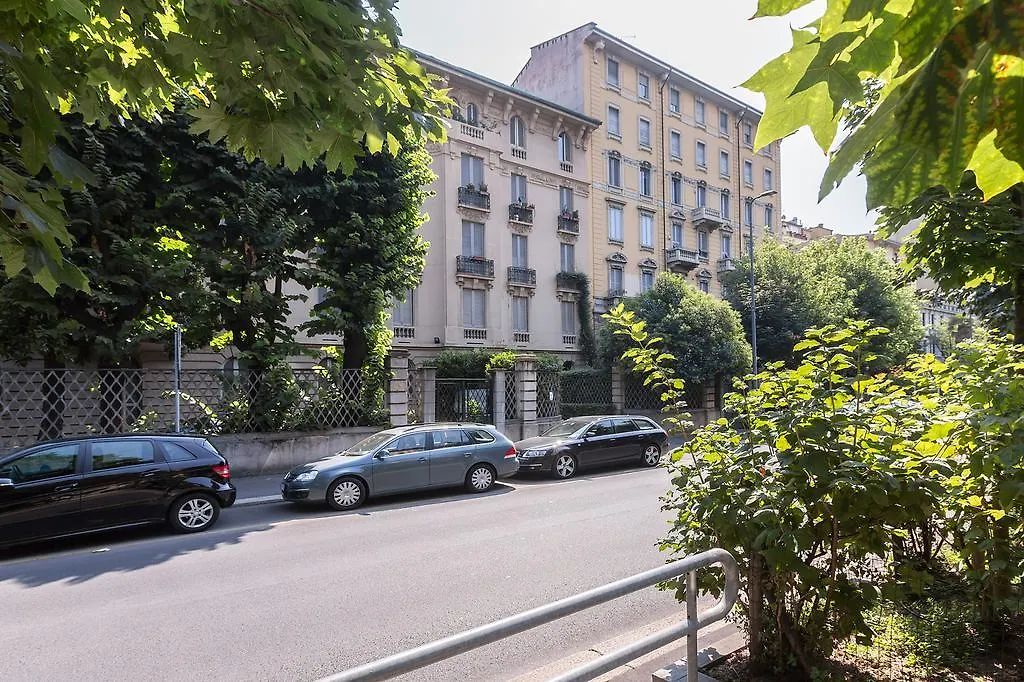 Garden Studio In Milan Hotel